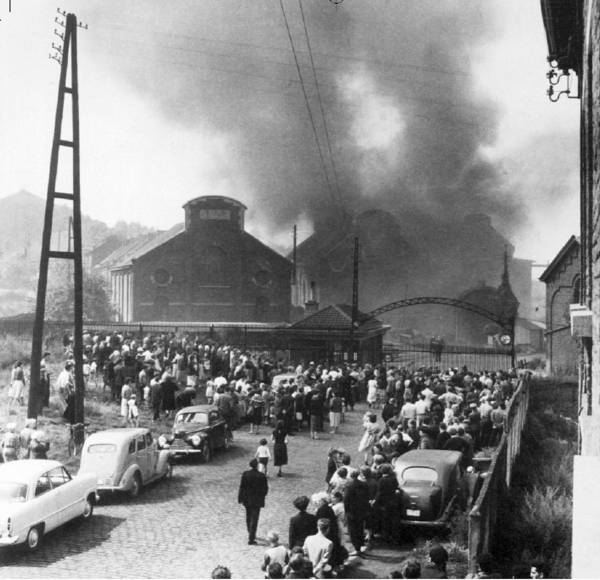 La miniera di Marcinelle in fiamme